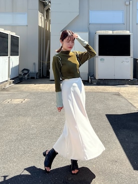 「メロートップス」｜「アイテム（スカート）」を使った、sakuraさん（レディース・162cm）の秋コーディネート