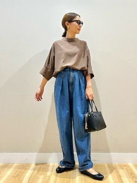 「アイテム（バレエシューズ）」を使った、りんねさん（レディース・157cm）の秋コーディネート