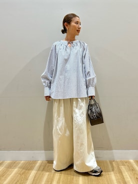 「RODE SKO（ロデスコ）のアイテム（バッグ）」を使った、りんねさん（レディース・157cm）の春コーディネート