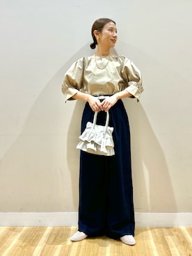 「RODE SKO（ロデスコ）のアイテム（バッグ）」を使った、りんねさん（レディース・157cm）の春コーディネート