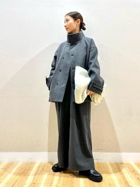 「アイテム（テーラードジャケット）」を使った、りんねさん（レディース・157cm）の冬コーディネート