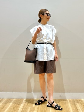 「ITEMS URBANRESEARCH（アイテムズ アーバンリサーチ）のリネン混タックフレンチスリーブシャツ（シャツ/ブラウス、ホワイト系）」を使った、りんねさん（レディース・157cm）の夏コーディネート