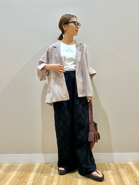 「ITEMS URBANRESEARCH（アイテムズ アーバンリサーチ）のメッシュ半袖ジャケット（その他アウター、ベージュ系）」を使った、りんねさん（レディース・157cm）の夏コーディネート