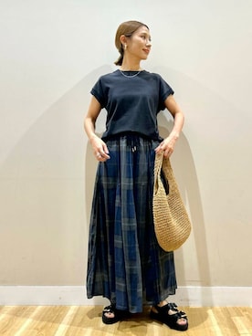 「アイテム（サンダル）」を使った、りんねさん（レディース・157cm）の夏コーディネート