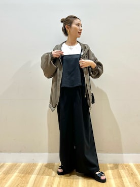 「ITEMS URBANRESEARCH（アイテムズ アーバンリサーチ）の『イージーケア』メッシュマウンテンパーカー(楽着シリーズ)（マウンテンパーカー、グリーン系）」を使った、りんねさん（レディース・157cm）の春コーディネート