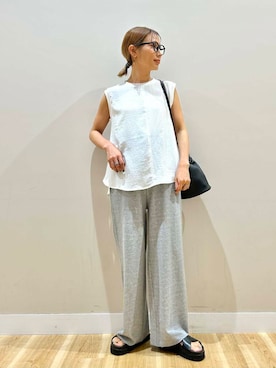 「ITEMS URBANRESEARCH（アイテムズ アーバンリサーチ）のアイテム（Tシャツ/カットソー）」を使った、rinneさん（レディース・157cm）の夏コーディネート