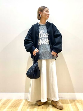 「アイテム（スタジャン）」を使った、りんねさん（レディース・157cm）の秋コーディネート