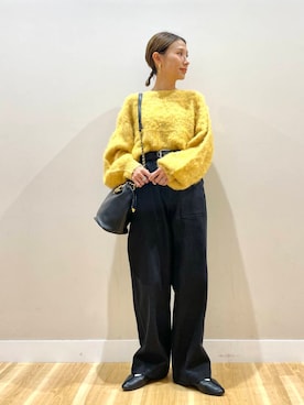 「ITEMS URBANRESEARCH（アイテムズ アーバンリサーチ）のミックスシャギーニット（ニット/セーター）」を使った、りんねさん（レディース・157cm）の秋コーディネート