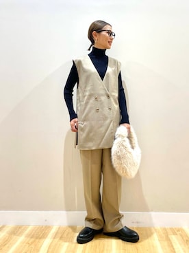 「アイテム（パンツドレス）」を使った、りんねさん（レディース・157cm）の秋コーディネート