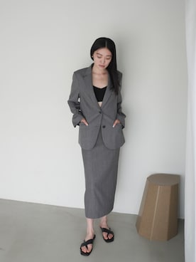 「ENCIRCLE（エンサークル）のアイテム（テーラードジャケット）」を使った、ENCIRCLE STAFFさん（レディース・167cm）の春コーディネート