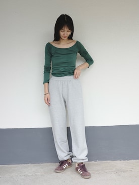 「ENCIRCLE（エンサークル）のアイテム（スウェットパンツ）」を使った、ENCIRCLE STAFFさん（レディース・167cm）の夏コーディネート