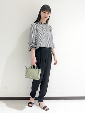 「Rouge vif（ルージュヴィフ）のアイテム（アクセサリー）」を使った、すずらんさん（レディース・161cm）の秋コーディネート