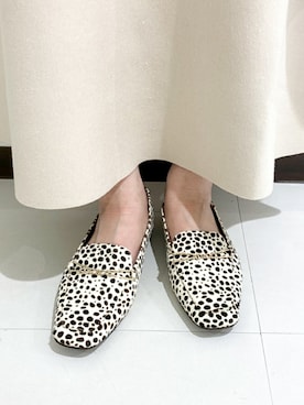 「PICHE ABAHOUSE（ピシェ アバハウス）のバブーシュビットローファー（ローファー、その他）」を使った、すずらんさん（レディース・161cm）の秋コーディネート