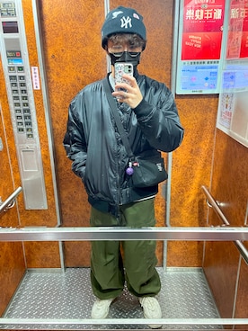 「ZIP FIVE（ジップファイブ）のアイテム（MA-1）」を使った、ユンさん（メンズ・174cm）の冬コーディネート