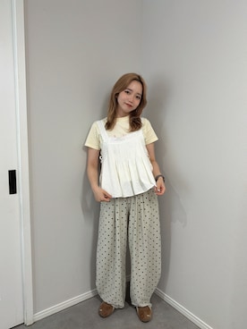 「Cath Kidston（キャスキッドソン）のベーシックTシャツ Ribbon Floral（Tシャツ/カットソー、イエロー系）」を使った、minさん（レディース・160cm）の秋コーディネート