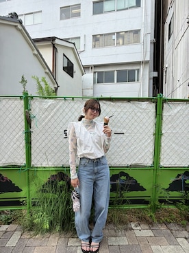 「GANNI（ガニー）のRigid Denim Stary（デニムパンツ、ブルー系）」を使った、minさん（レディース・160cm）の秋コーディネート