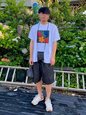 「UNIQLO（ユニクロ）のアイテム（Tシャツ/カットソー、ホワイト系）」を使った、スズさん（メンズ・175cm）の夏コーディネート