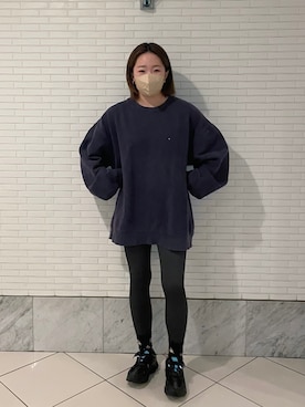 「アイテム（スウェット）」を使った、なぎささん（レディース・167cm）の冬コーディネート