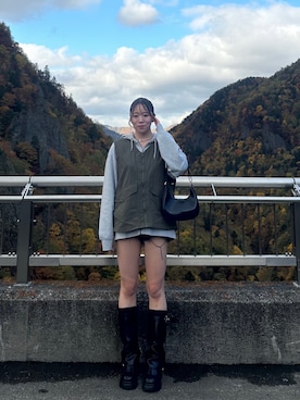 「秋のコーデ」｜「UNIQLO（ユニクロ）のアイテム（パーカー）」を使った、なぎささん（レディース・167cm）の秋コーディネート