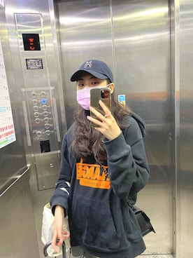 「oversize」｜「アイテム（PC・スマホグッズ/家電）」を使った、Chwen チュン さん（レディース・160cm）の秋コーディネート