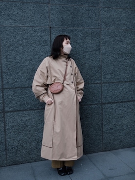 「CELINE」｜「アイテム（トレンチコート）」を使った、H__i__h__iさん（レディース・165cm）の冬コーディネート