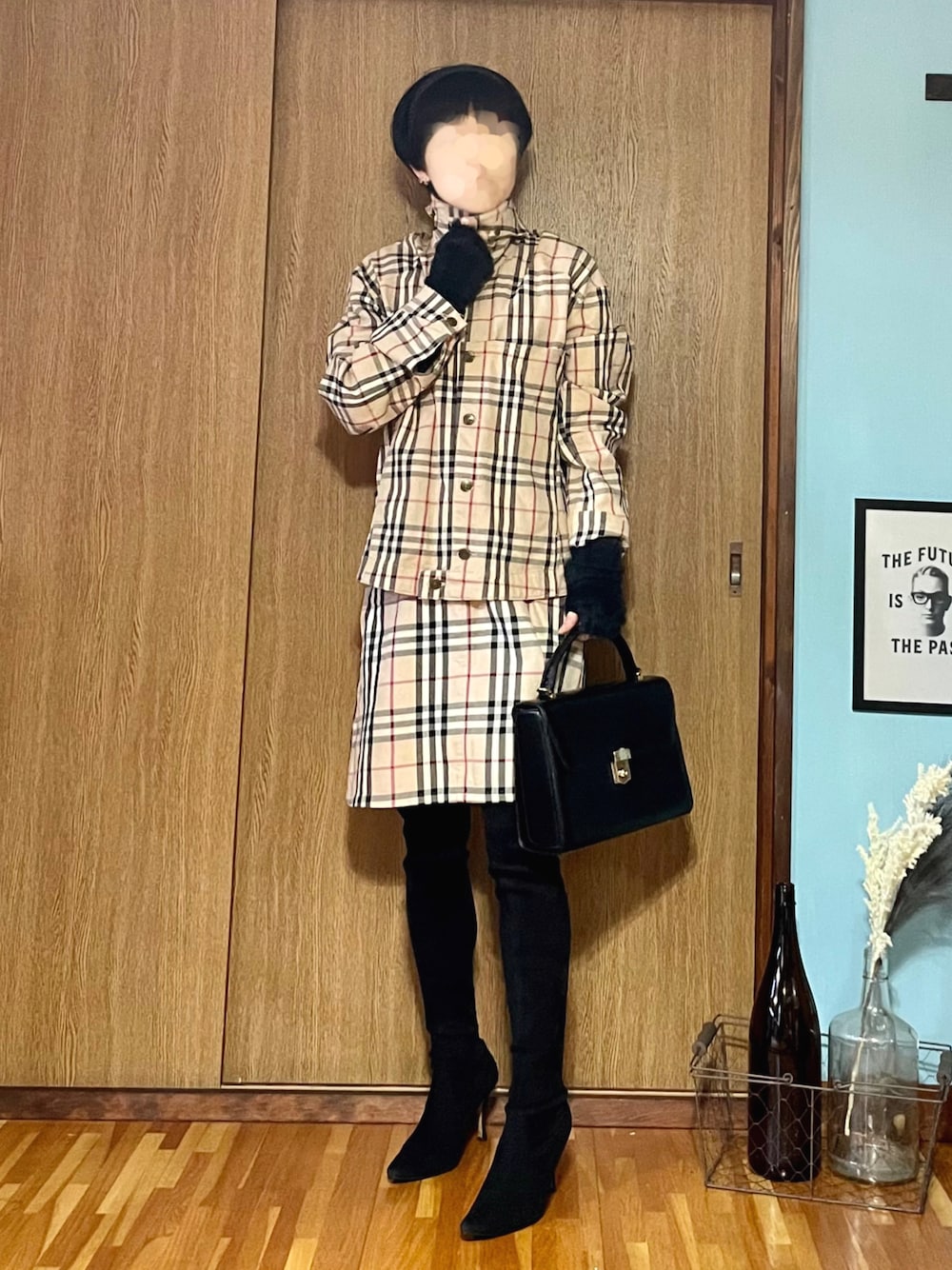 FENDIのカチューシャを使った人気ファッションコーディネート - WEAR