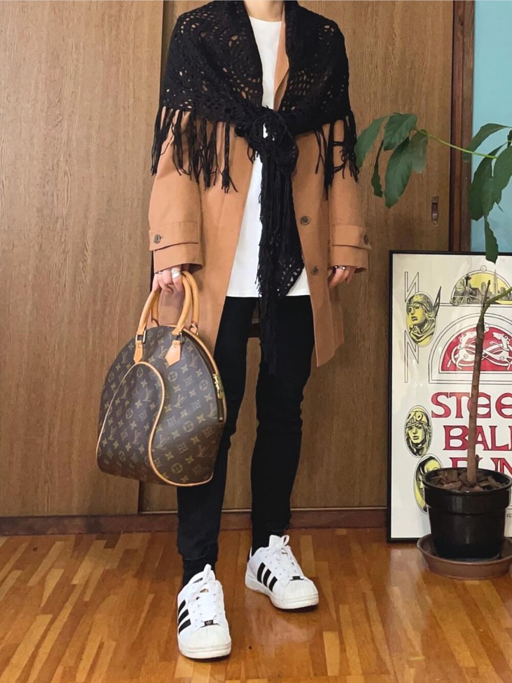 *洗練ミニバッグ*【Louis Vuitton】ザ・ドロップPMで上質コーデ komachanman｜LOUIS VUITTONのバッグを使ったコーディネート - WEAR