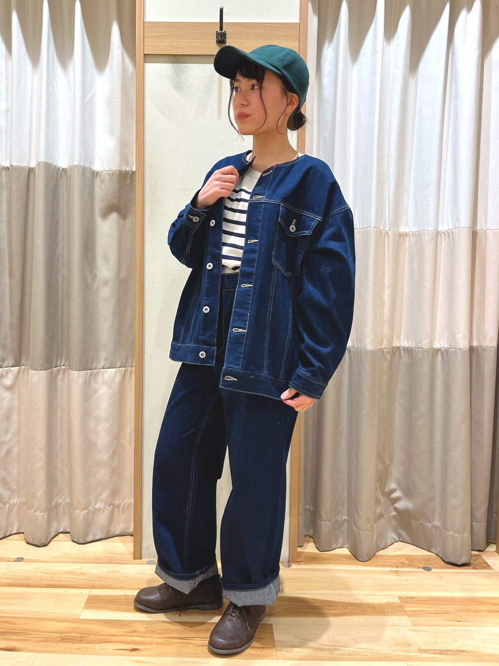 「Samansa Mos2 blue、Samansa Mos2、オトナカジュアル、パンツコーデ、SM2keittioイオンモール堺鉄砲町」｜「Samansa Mos2 blueのメルトンキャップ（ハット、グリーン系）」を使った、87さん（骨格ウェーブ・レディース・155cm）の冬コーディネートの1枚目の写真