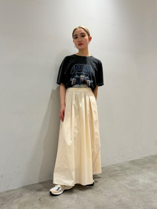 MOMOKA YANAGIYA(ビューティ＆ユース ユナイテッドアローズ 丸の内店  