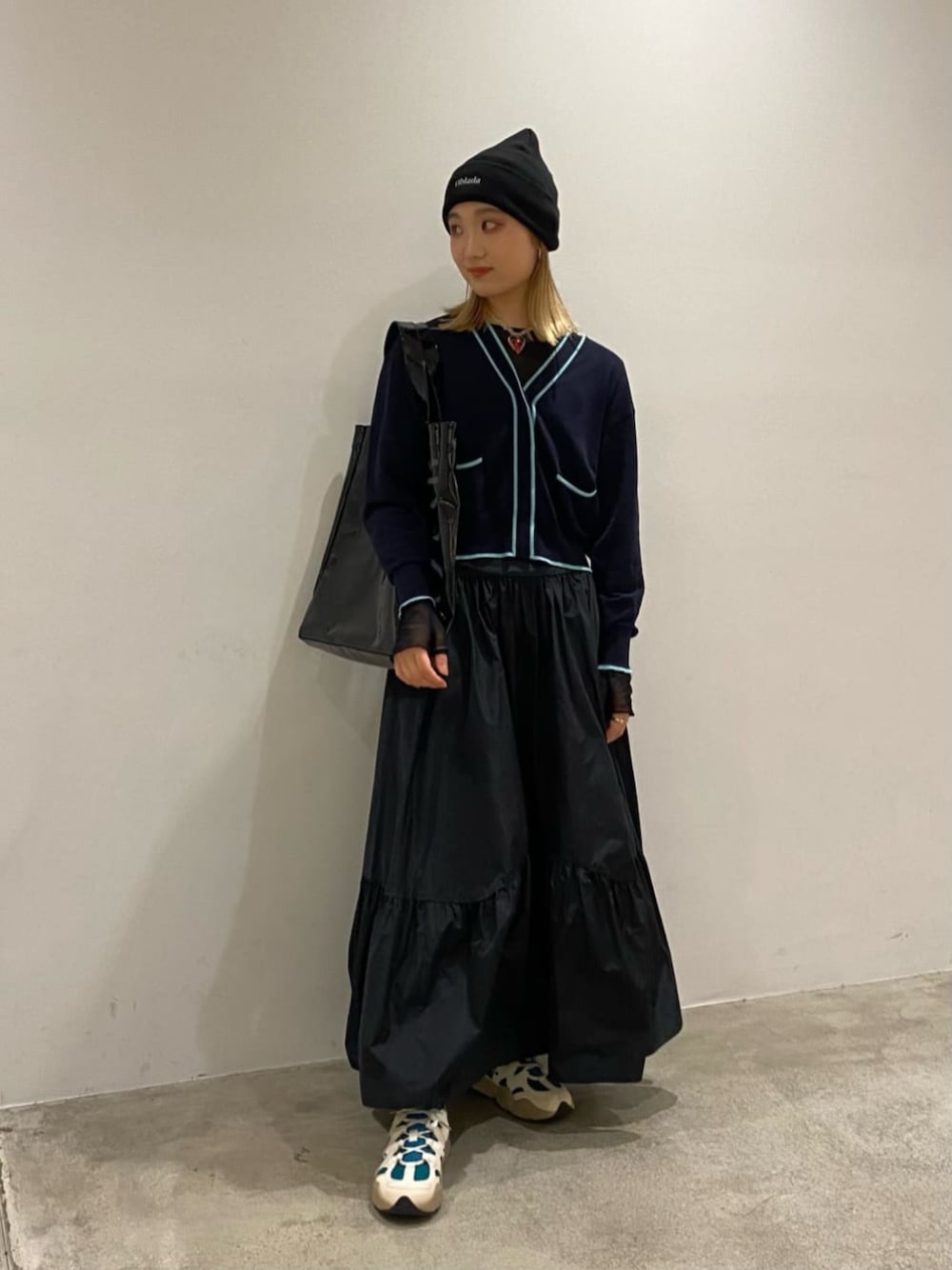 H BEAUTY&YOUTH UNITED ARROWS（エイチビューティーアンドユース