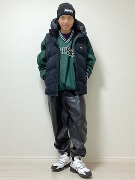 「Champion（チャンピオン）のアイテム（ナイロンジャケット）」を使った、Sawaさん（メンズ・170cm）の冬コーディネート