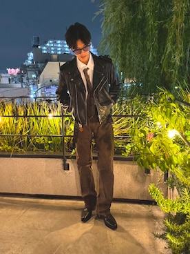 「アイテム（ライダースジャケット）」を使った、TENさん（メンズ・170cm）の秋コーディネート