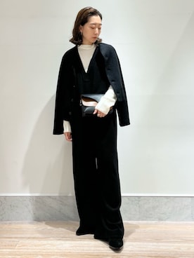 「トゥモローランド」｜「アイテム（サロペット/オーバーオール）」を使った、Shiotsuki_TOMORROWLANDさん（レディース・157cm）の秋コーディネート