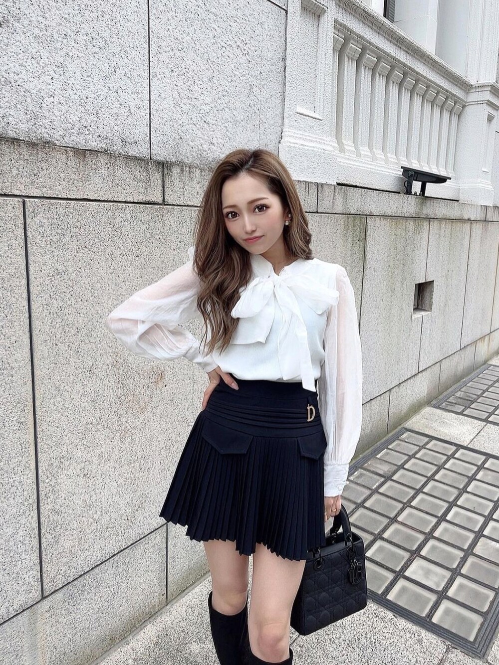 「オトナカジュアル、休日スタイル、ゆるコーデ、ママコーデ、大人女子、低身長、低身長ママ、低身長コーデ、低身長女子、ママファッション、ママ、Darlingcoco、お洒落さんとつながりたい、モノトーン」｜「Darlingcocoのアイテム（トップス、ホワイト系）」を使った、ダーリンココさん（レディース・152cm）の夏コーディネートの1枚目の写真