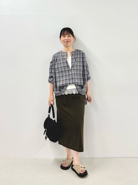 「MOHI（モヒ）のアイテム」を使った、すずき ちかさん（レディース・161cm）の夏コーディネート