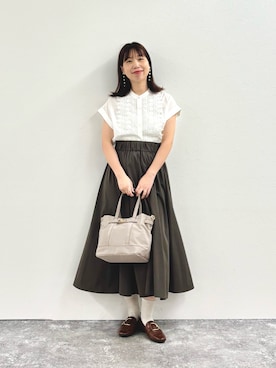 「アイテム（トートバッグ）」を使った、すずき ちかさん（レディース・161cm）の夏コーディネート