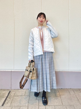 「アイテム（イヤリング）」を使った、すずき ちかさん（レディース・161cm）の冬コーディネート