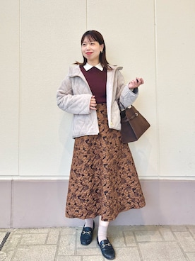 「アイテム（イヤリング）」を使った、すずき ちかさん（レディース・161cm）の秋コーディネート