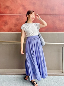 「アイテム（スカート、パープル系）」を使った、すずき ちかさん（レディース・161cm）の夏コーディネート