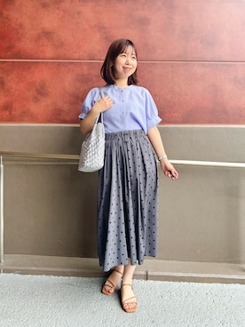 「リバーシブル」｜「アイテム（スカート）」を使った、すずき ちかさん（レディース・161cm）の春コーディネート