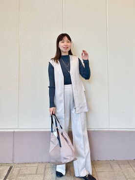 「アイテム（イヤリング）」を使った、すずき ちかさん（レディース・161cm）の冬コーディネート