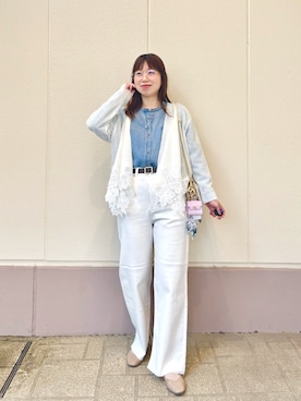 「アイテム（チャーム）」を使った、すずき ちかさん（レディース・161cm）の春コーディネート