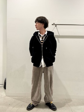 「トレンド秋素材コーデ」｜「アイテム（ネクタイ）」を使った、ぐっぴーさん（メンズ・168cm）の秋コーディネート