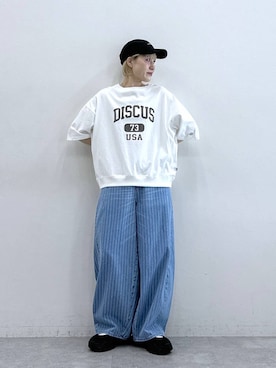 「RAGEBLUE（レイジブルー）の＜DISCUS/ディスカス＞カレッジBIGショートTシャツ（Tシャツ/カットソー、ホワイト系）」を使った、たけおさん（レディース・157cm）の春コーディネート