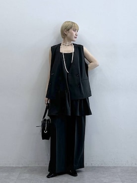 「RAGEBLUE（レイジブルー）のアイテム（スラックス）」を使った、たけおさん（レディース・157cm）の春コーディネート