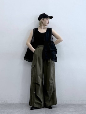 「RAGEBLUE（レイジブルー）の2WAY/カーゴデザインパンツ（カーゴパンツ、グリーン系）」を使った、たけおさん（レディース・157cm）の夏コーディネート