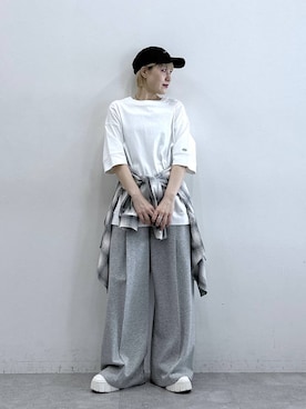「RAGEBLUE（レイジブルー）の＜DISCUS/ディスカス＞BIGTシャツ（Tシャツ/カットソー、ホワイト系）」を使った、たけおさん（レディース・157cm）の春コーディネート