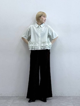 「RAGEBLUE（レイジブルー）のアイテム（スラックス）」を使った、たけおさん（レディース・157cm）の春コーディネート