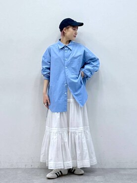 「RAGEBLUE（レイジブルー）のアイテム（スニーカー）」を使った、たけおさん（レディース・157cm）の冬コーディネート