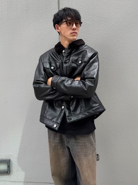 「AZUL by moussy（アズールバイマウジー）のアイテム（デニムパンツ）」を使った、AZUL BY MOUSSYさん（メンズ・177cm）の秋コーディネート